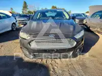 2016 Ford FUSION фото