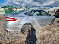 2016 Ford FUSION фото