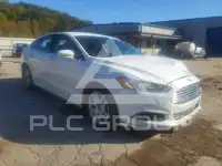 2016 Ford FUSION photo