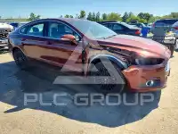 2016 Ford FUSION фото