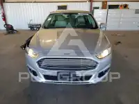 2016 Ford FUSION фото