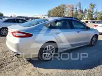 2016 Ford FUSION photo