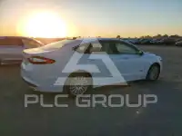 2016 Ford FUSION photo