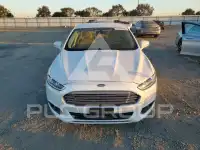2016 Ford FUSION photo