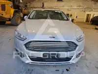 2016 Ford FUSION photo