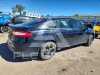 2016 Ford FUSION photo