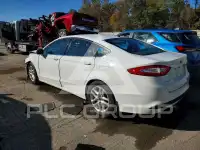 2016 Ford FUSION photo