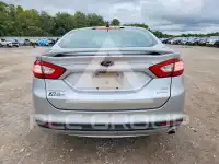 2016 Ford FUSION photo