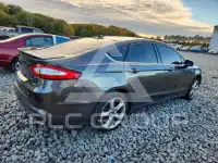 2016 Ford FUSION фото