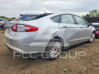 2016 Ford FUSION фото