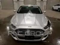 2016 Ford FUSION фото