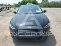 2016 Ford FUSION photo