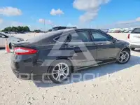 2016 Ford FUSION photo