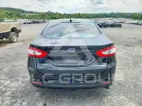 2016 Ford FUSION photo