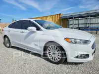 2016 Ford FUSION photo