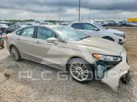 2016 Ford FUSION фото