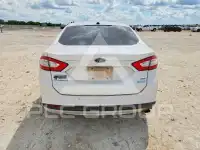 2016 Ford FUSION фото