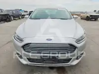 2016 Ford FUSION photo