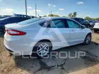 2016 Ford FUSION фото