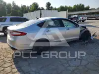 2016 Ford FUSION photo