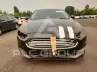 2016 Ford FUSION фото