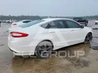 2016 Ford FUSION фото