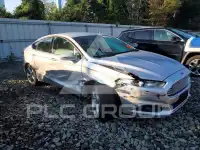 2016 Ford FUSION фото
