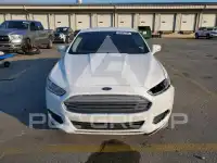 2016 Ford FUSION photo