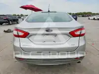 2016 Ford FUSION photo