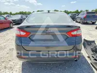 2016 Ford FUSION фото