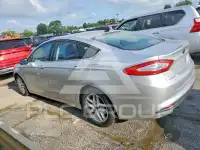 2016 Ford FUSION photo