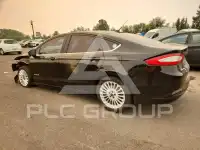 2016 Ford FUSION фото