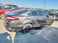 2016 Ford FUSION фото