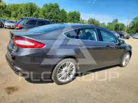 2016 Ford FUSION фото
