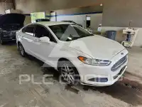 2016 Ford FUSION photo