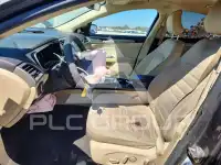 2016 Ford FUSION фото