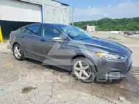2016 Ford FUSION photo