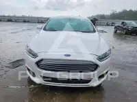 2016 Ford FUSION фото
