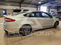2016 Ford FUSION фото