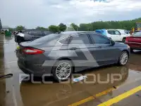 2016 Ford FUSION photo