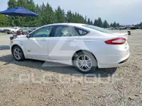 2016 Ford FUSION photo