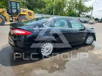 2016 Ford FUSION photo
