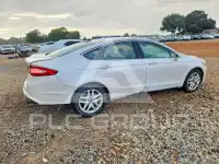 2016 Ford FUSION фото