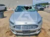 2016 Ford FUSION photo