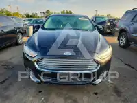 2016 Ford FUSION photo