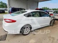 2016 Ford FUSION фото