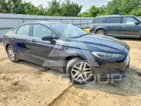 2016 Ford FUSION фото