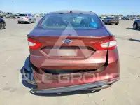 2016 Ford FUSION фото