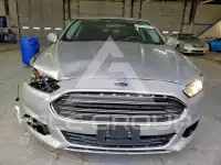 2016 Ford FUSION фото
