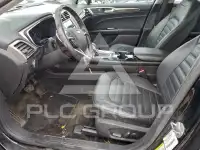2016 Ford FUSION photo